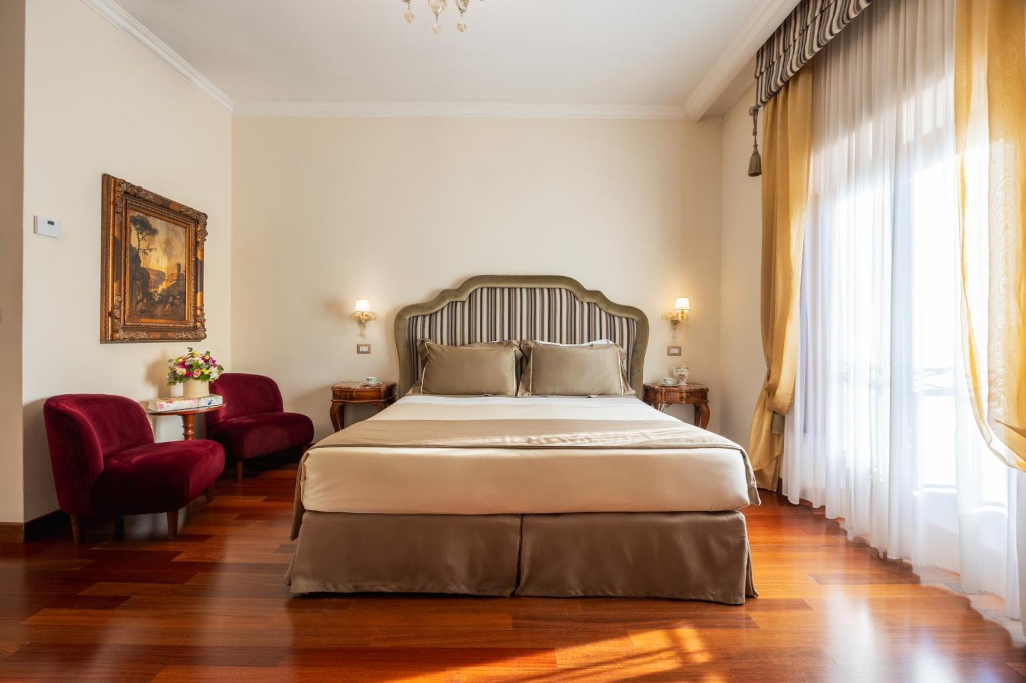 Hotel Forum Roma Esterno foto