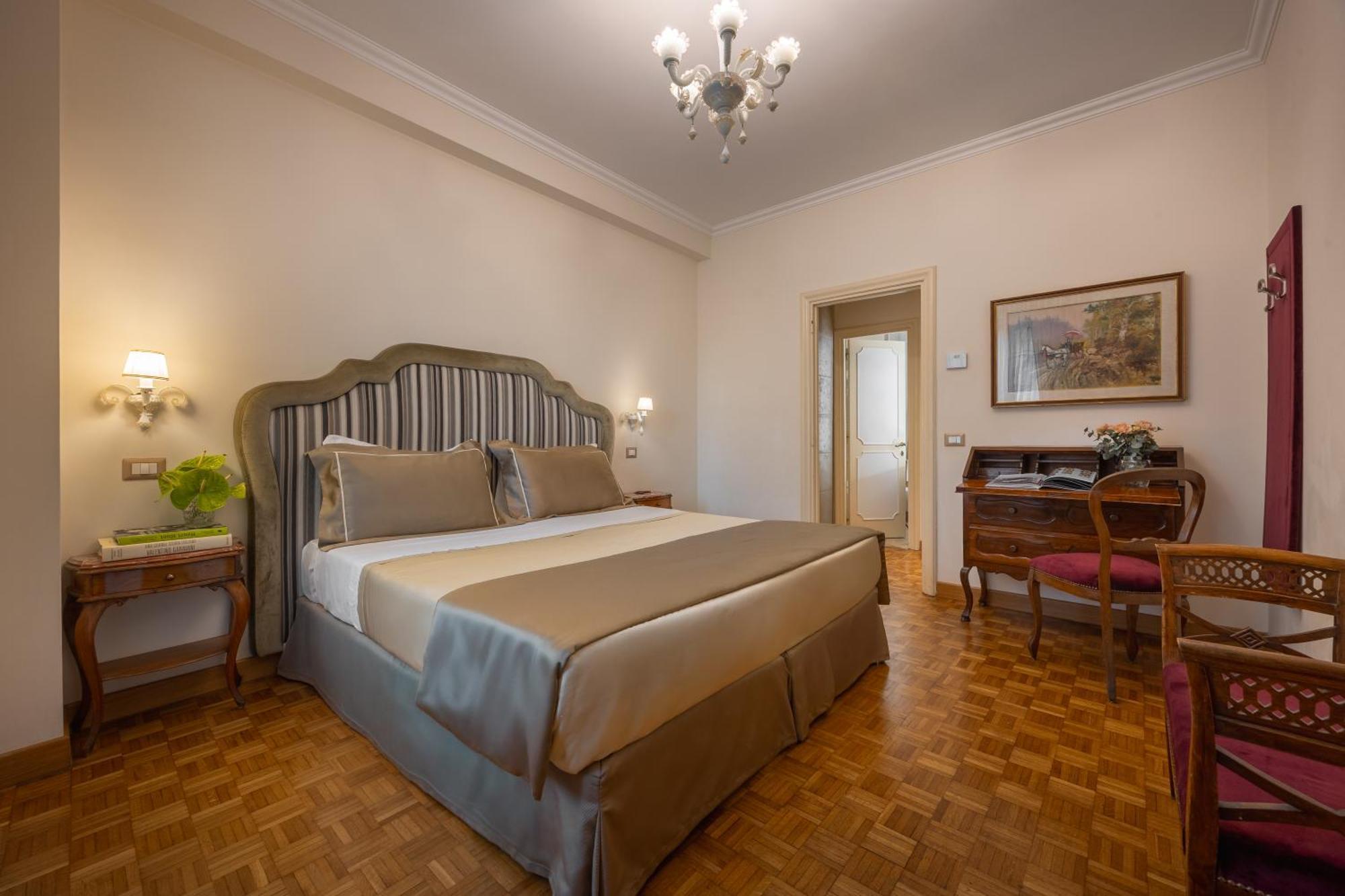 Hotel Forum Roma Esterno foto