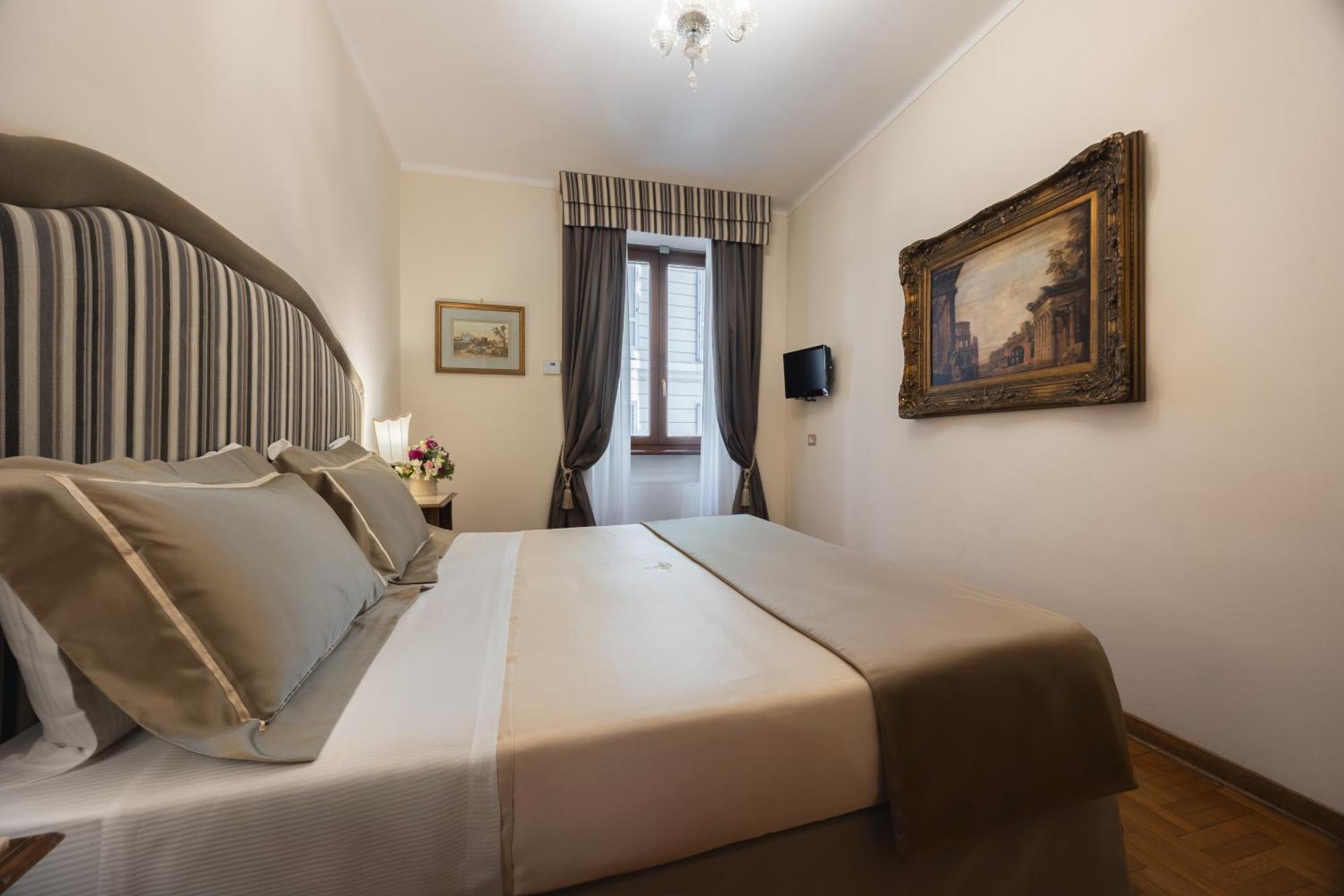 Hotel Forum Roma Esterno foto