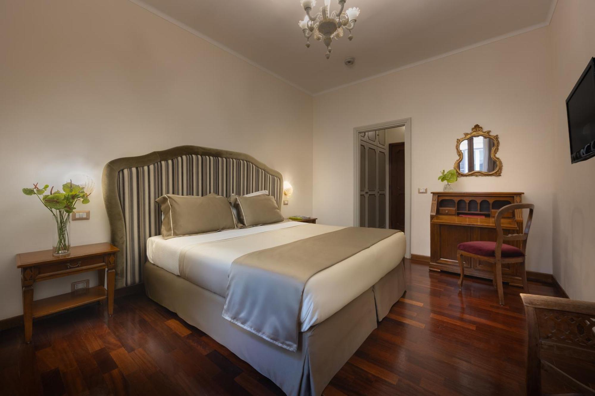 Hotel Forum Roma Esterno foto